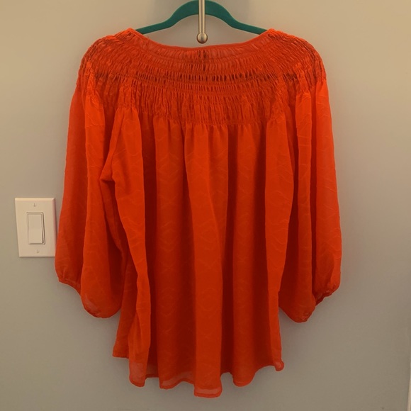 New Directions Orange Smocked Blouse Sz M - Picture 5 of 10